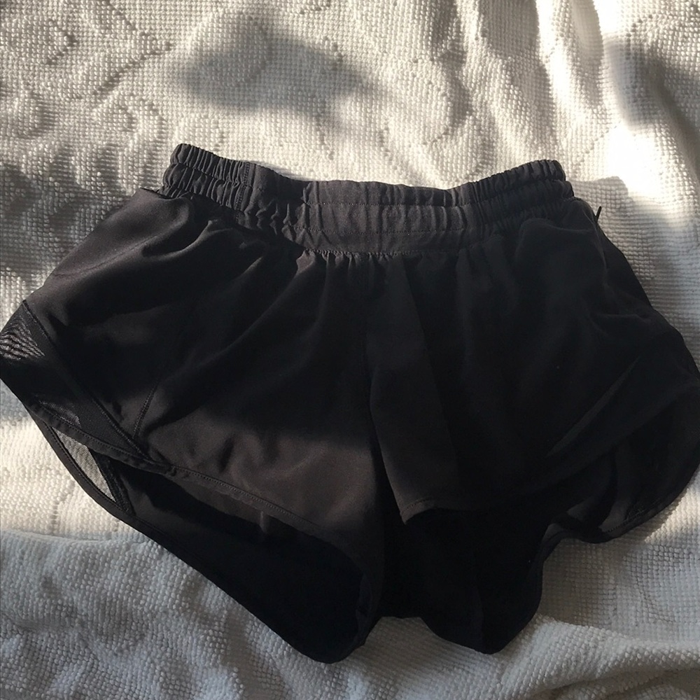 Lululemon hotty hot shorts